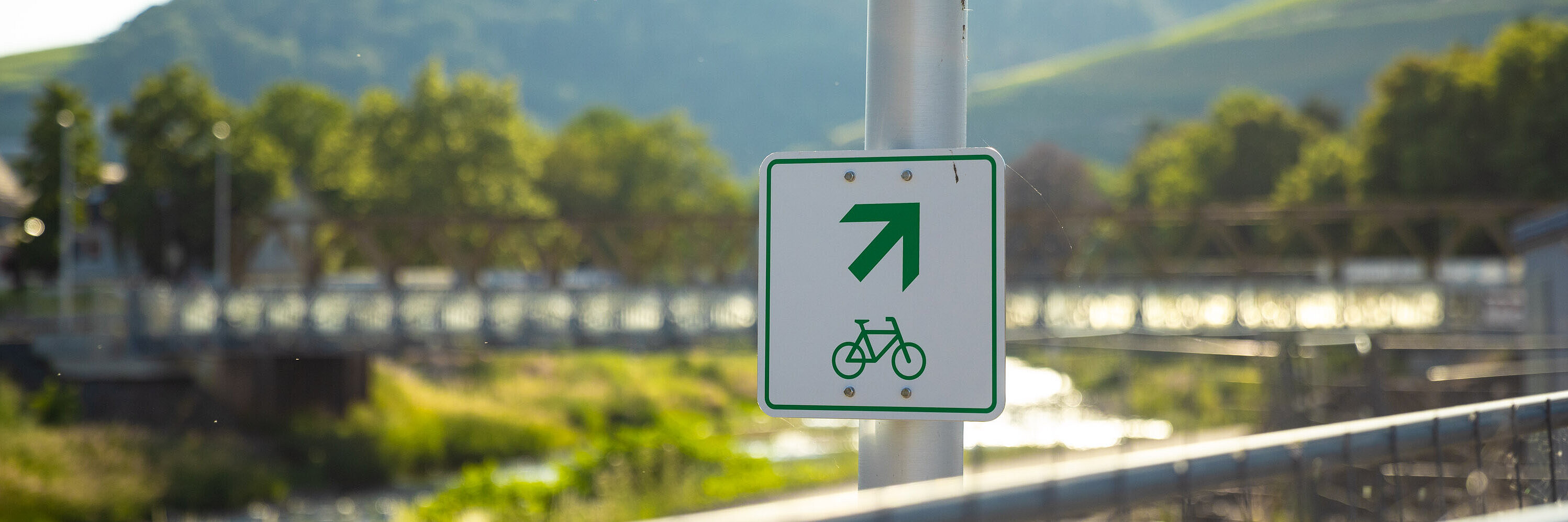 Radwegschild in Ahrweiler