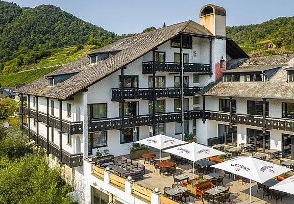 Außenasicht mit Terrasse