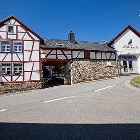 "Kulturcafe Alte Krähe", Krälingen Aussenansicht