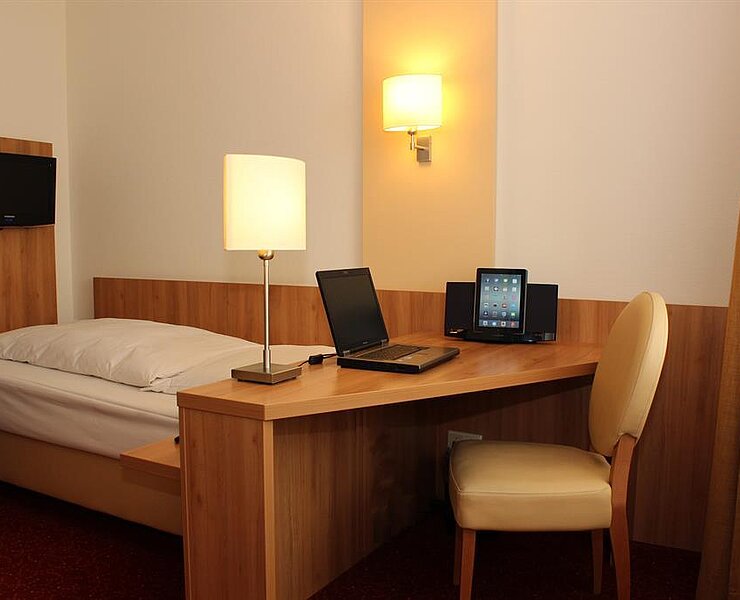 Comfort Einzelzimmer Schreibtisch