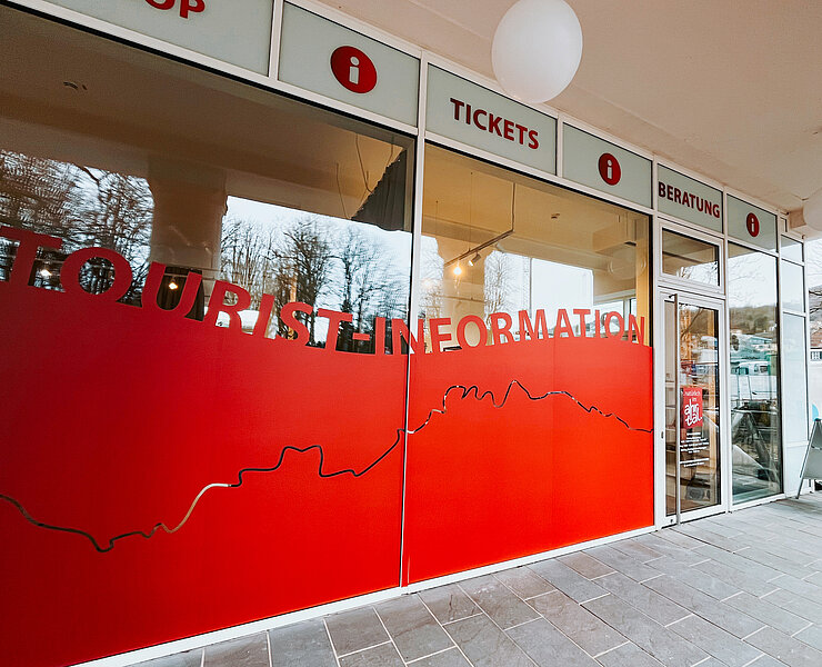 Tourist-Information Bad Neuenahr in Bad Neuenahr-Ahrweiler bietet Beratung und Ticketservice für Gäste im Ahrtal.