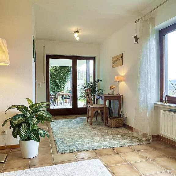 Wohnzimmer Teilansicht 2