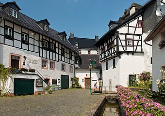 Ahrquelle, Blankenheim, Eifel, Ahrtal, Fachwerkhaus, Ahr