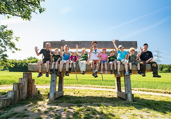 Die Riesenbank in Bad Neuenahr-Ahrweiler