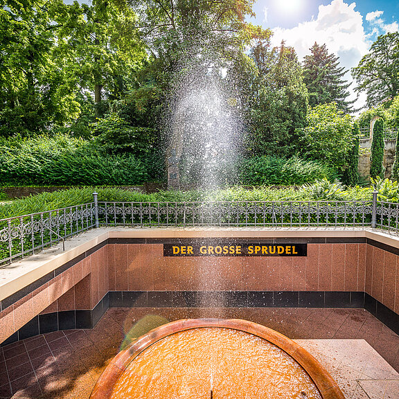 Grpßer Sprudel, Ahrtal, Kurpark, Bad Neuenahr-Ahrweiler