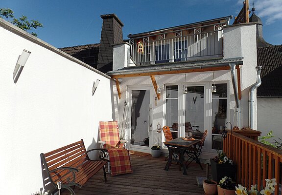 Terrasse unten