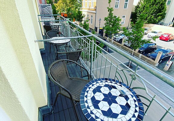 3E4B10A0-92E1-492D-BCD5-5B4E147D1ADE