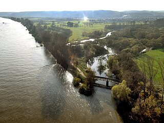 Rhein mit Ahrmündung