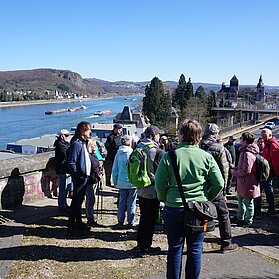 Felsformationen am  Kreuzweg unterhalb der Apollinariskirche