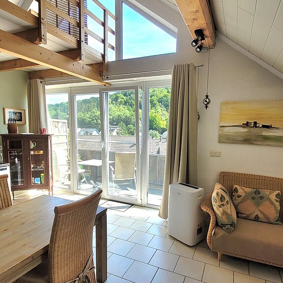 Klimagerät und Vorhänge