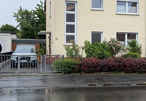 Garage für Fahrräder mit Stromanschlüss