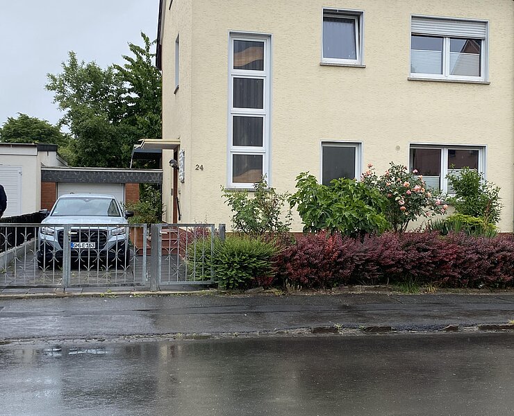 Garage für Fahrräder mit Stromanschlüss