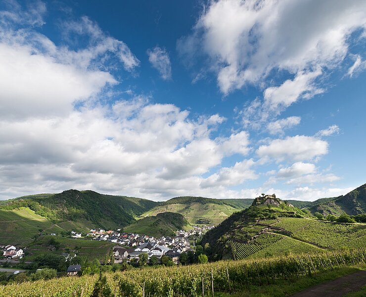 Aufstieg zur Saffenburg