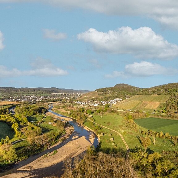 Radweg unterhalb der Ehlinger Ley