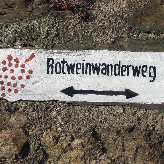 Rotweinwanderweg