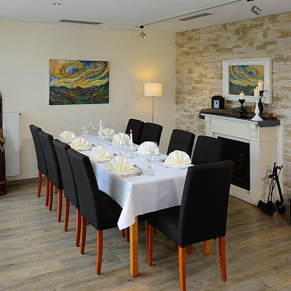 Kaminecke im Restaurant