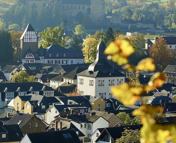 AHRweiler Weißer Turm - Kloster Kalvarienberg