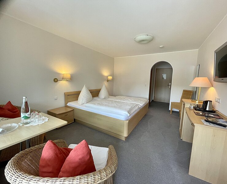 Doppelzimmer mit Balkon