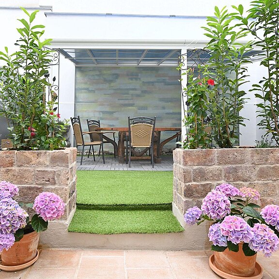 Innenhof  Bild 2025-06-05 um 23.03.40_da44c0bc