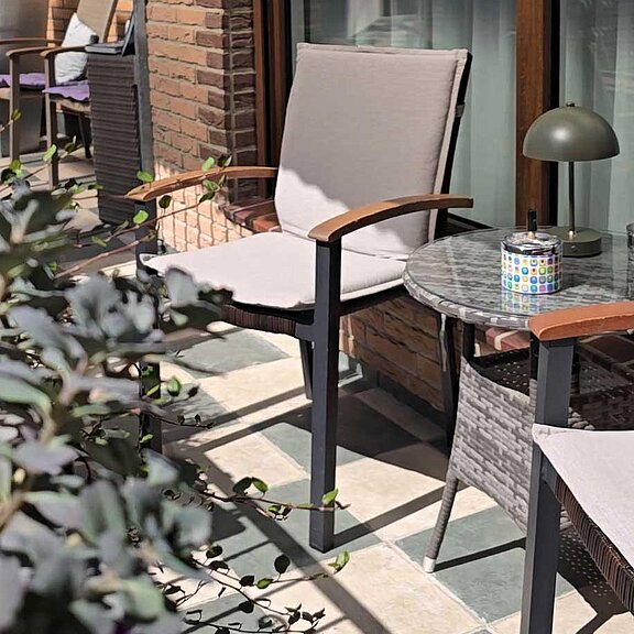 Sitzgelegenheit auf der Gemeinschaftsterrasse