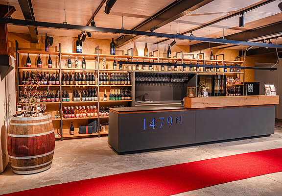 Weingut Nelles in Bad Neuenahr-Ahrweiler: Weinverkauf, Beratung, Weinstube, Vinothek und Online-Shop.