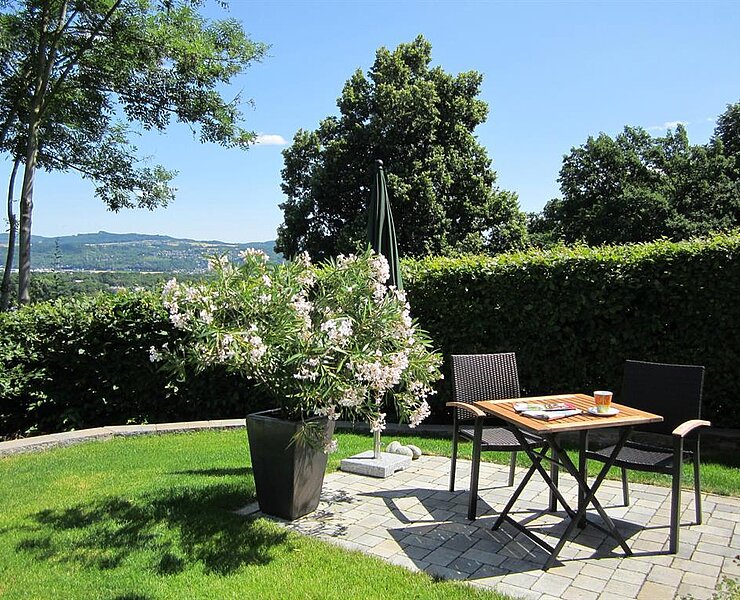 Frühstück in der Morgensonne