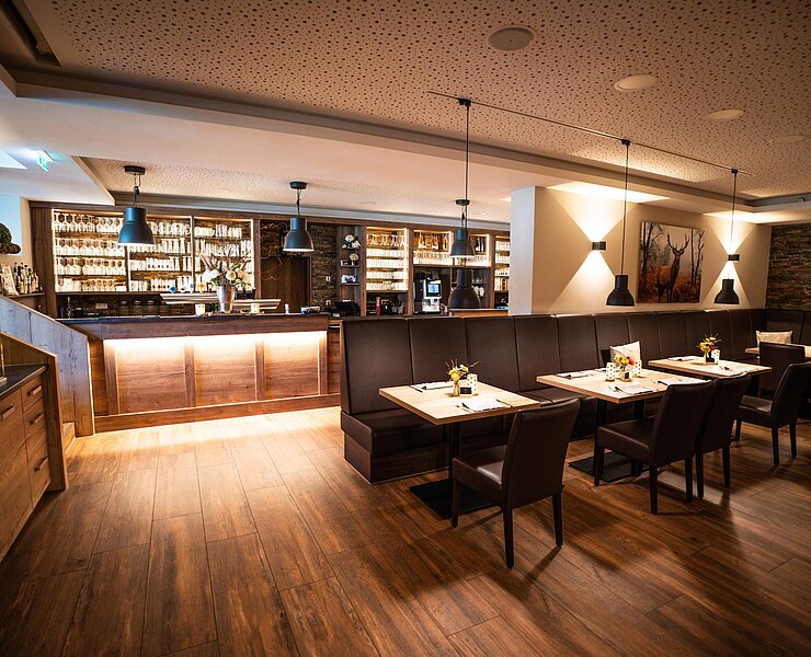 Theke + Restaurant 24