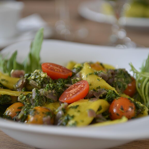Rustico Pasta mit Pesto VEGAN